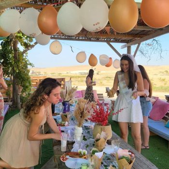 מסיבת רווקות בחאן מסיבת רווקות בחאן